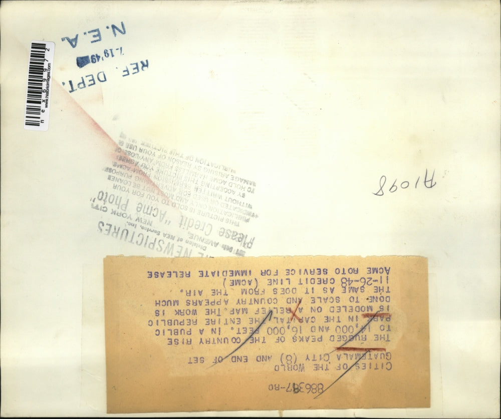 1948 Press Photo The rugged peaks of Guatemala City rise to 14,000 & 16,000 feet