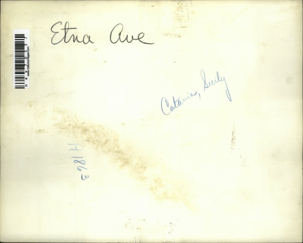 Press Photo Street View of Catania, Italy -- Etna Avenue