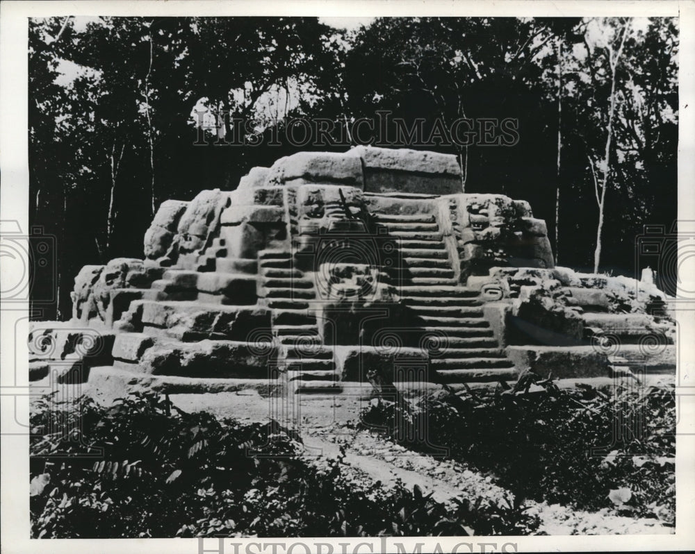 1948 Press Photo Monument in Central America of ancient peoples
