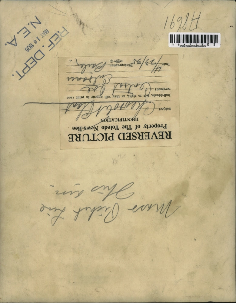 1935 Press Photo Mass picket lines at Chevrolet plant