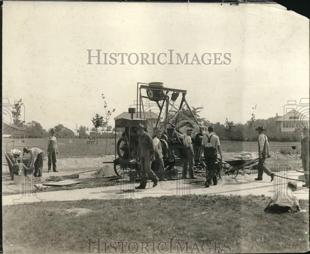 1919 Press Photo Road building at Mooseheart Ill