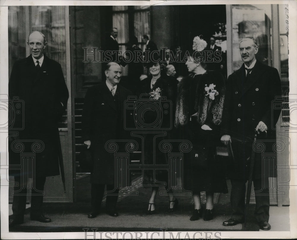1938 Press Photo Paris France, Lord Halifax & Chamberlain(England) Pres. Lebrun