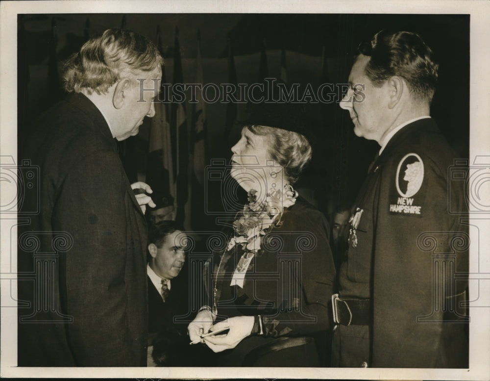 1944 Press Photo Chicago American Legion, Sen Tom Connally, Mrs A Knox,