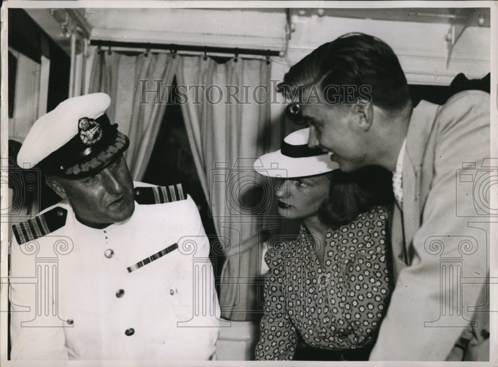 1933 Press Photo John Roosevelt Youngest Son of the President & Wife Anne Lindsa