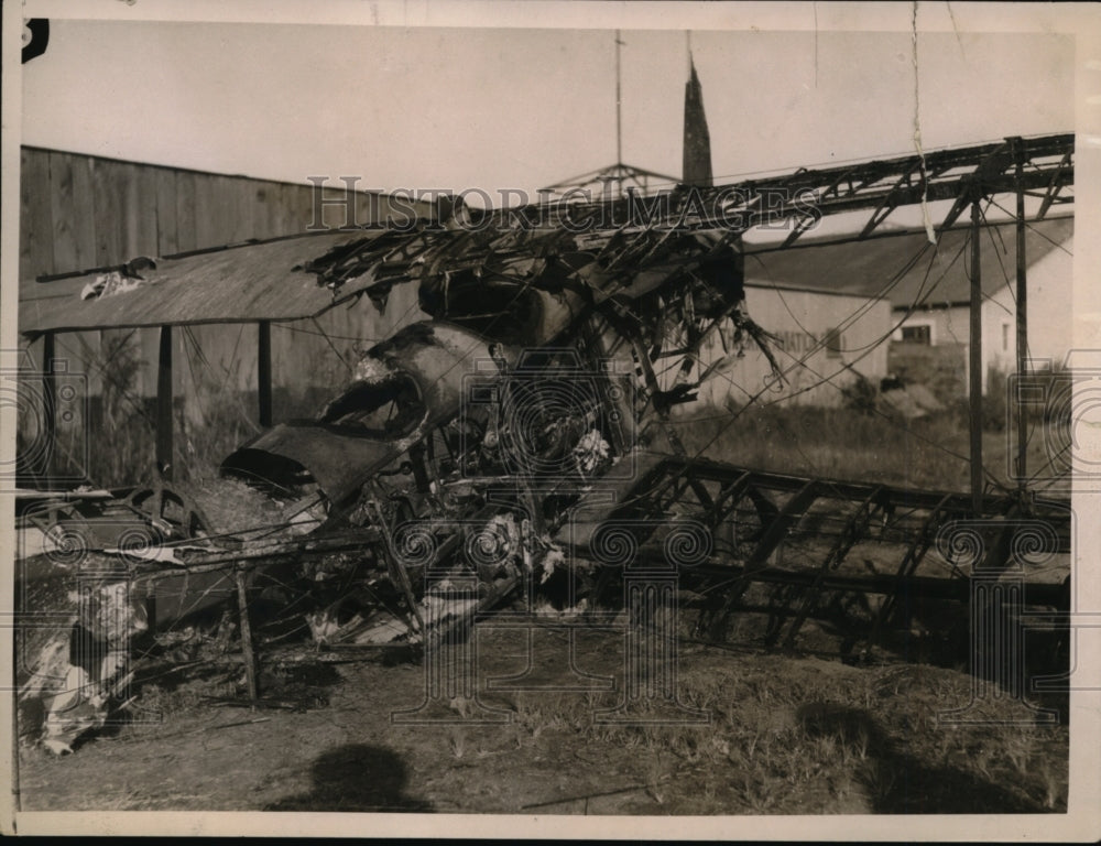 1924 Press Photo Remains of plane crashed & burned at Willoville Calif