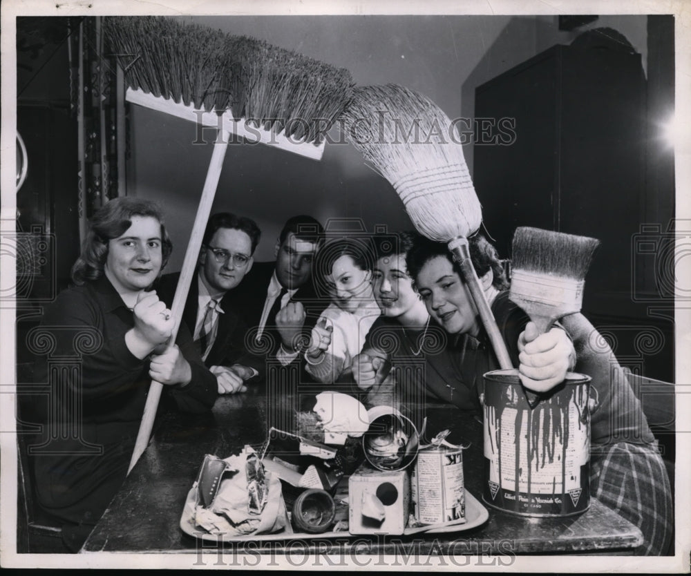 1954 Press Photo Evanston Ill NW Univ Barb Smith, Bob Armstrong,John Thompson
