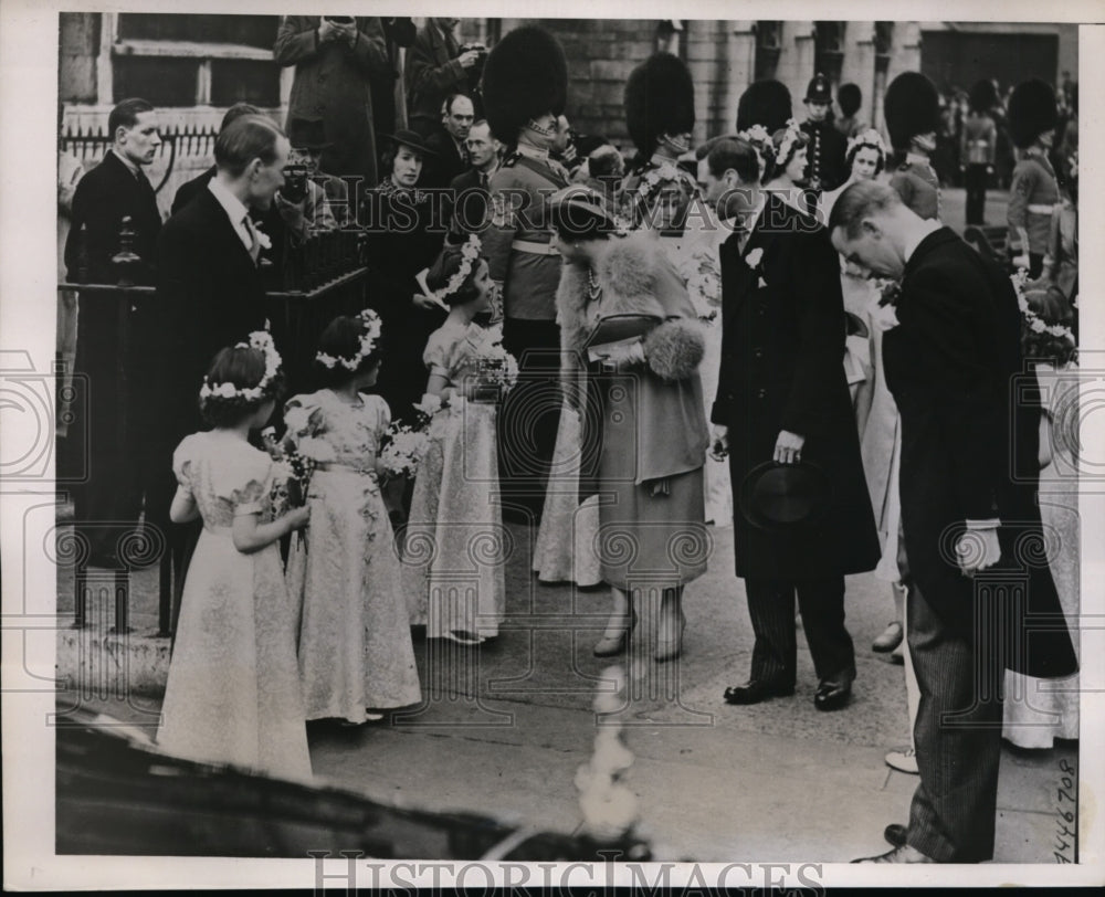 1938 Press Photo London King & Queen & nieces Mary & Patricia Bowes Lyon