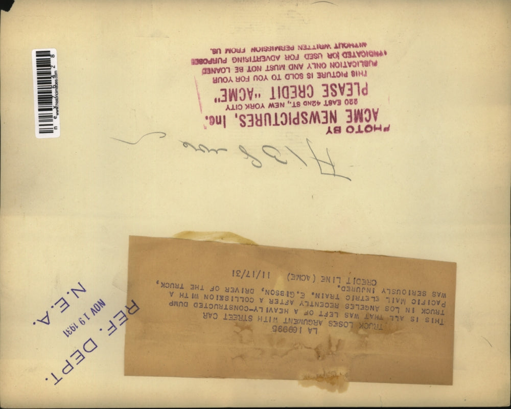 1931 Press Photo Truck & streetcar crash injured E Gibson in LA Calif