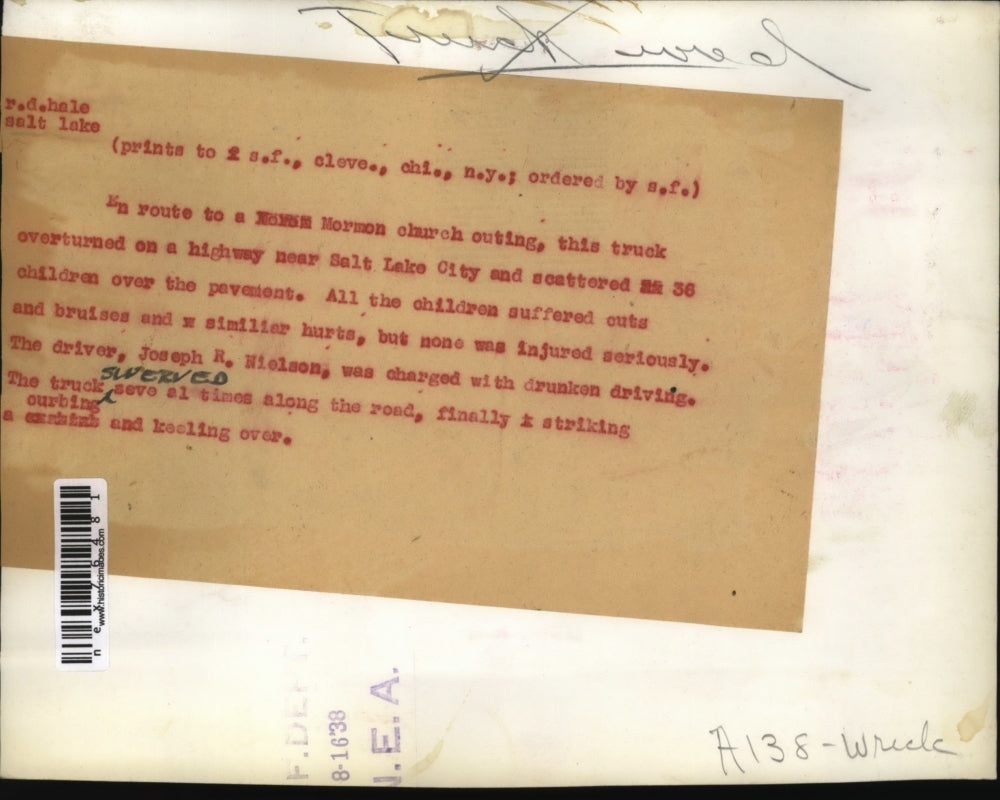 1939 Press Photo Truck overturned near Salt Lake City Utah