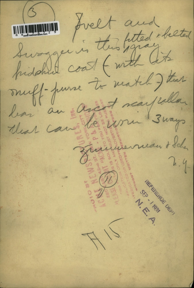 1931 Press Photo Svelt & swagger is this fitted & belted coat