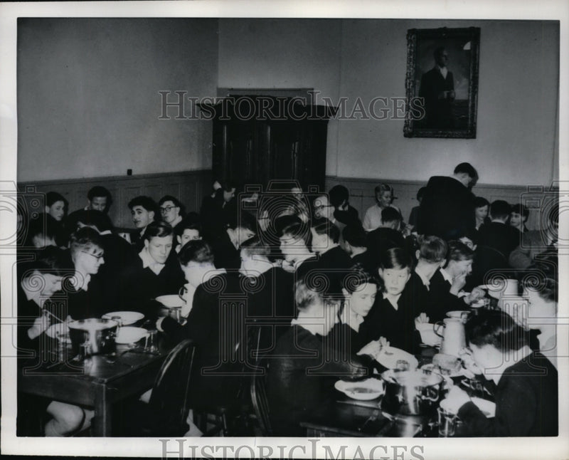 Load image into Gallery viewer, 1962 Press Photo Gordonstoun Scotland Prince Charles at prep school
