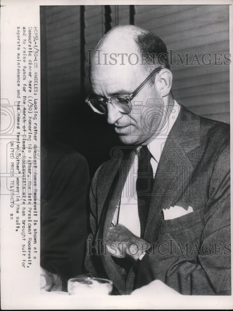 1954 Press Photo LA Calif James Roosevelt at a Democratic dinner