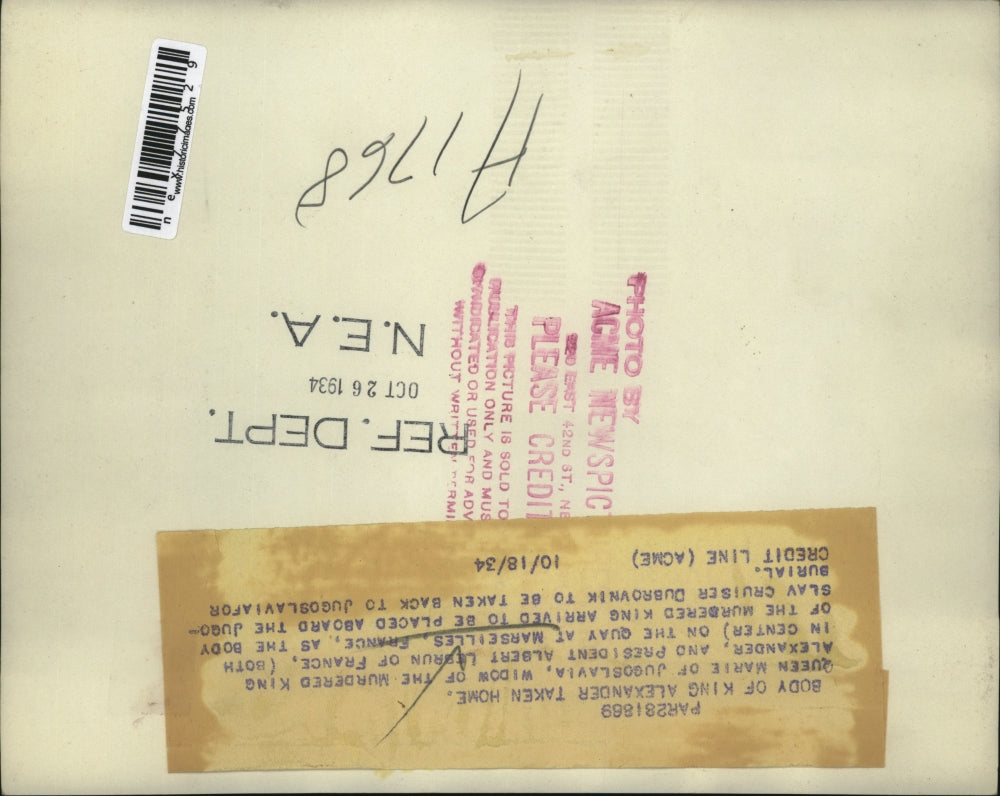 1934 Press Photo French funeral of slain Yugoslav King as Queen Marie leads