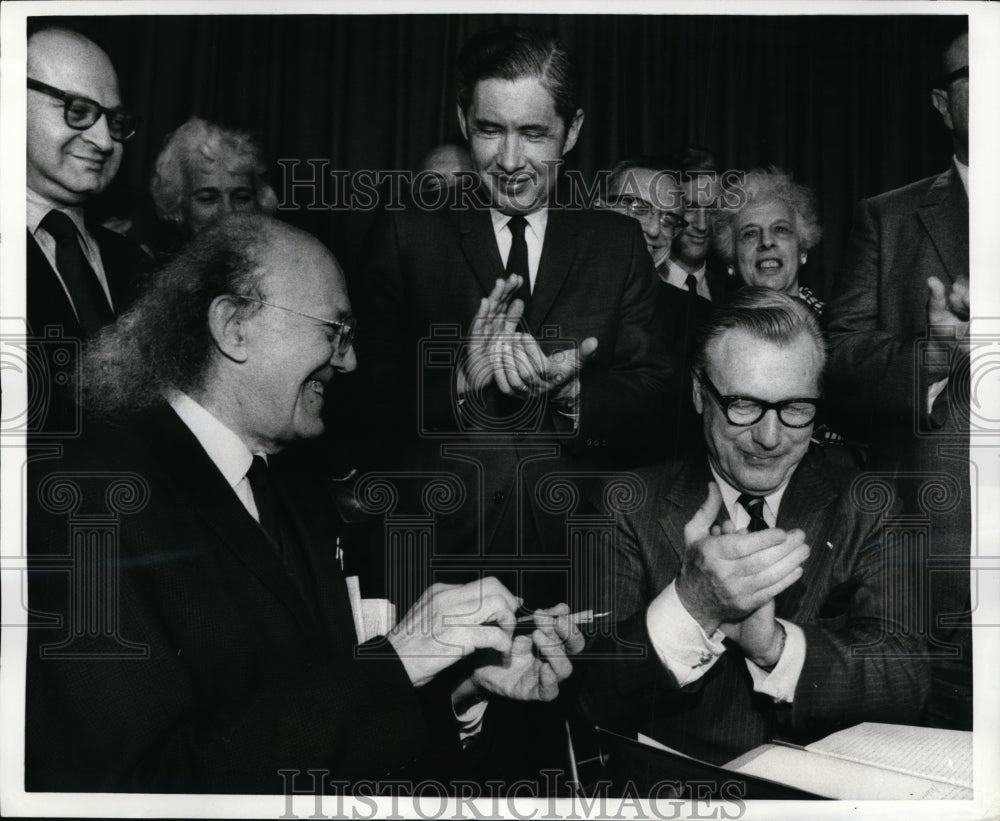 1970 Press Photo Nelson Rockefeller New York Senator John Marchi & Dr A J Krause