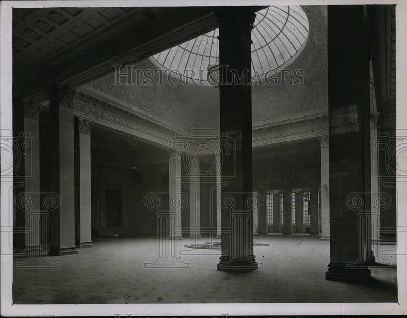 Load image into Gallery viewer, 1928 Press Photo King to open new Lloyds Building in Leadenhall Street London
