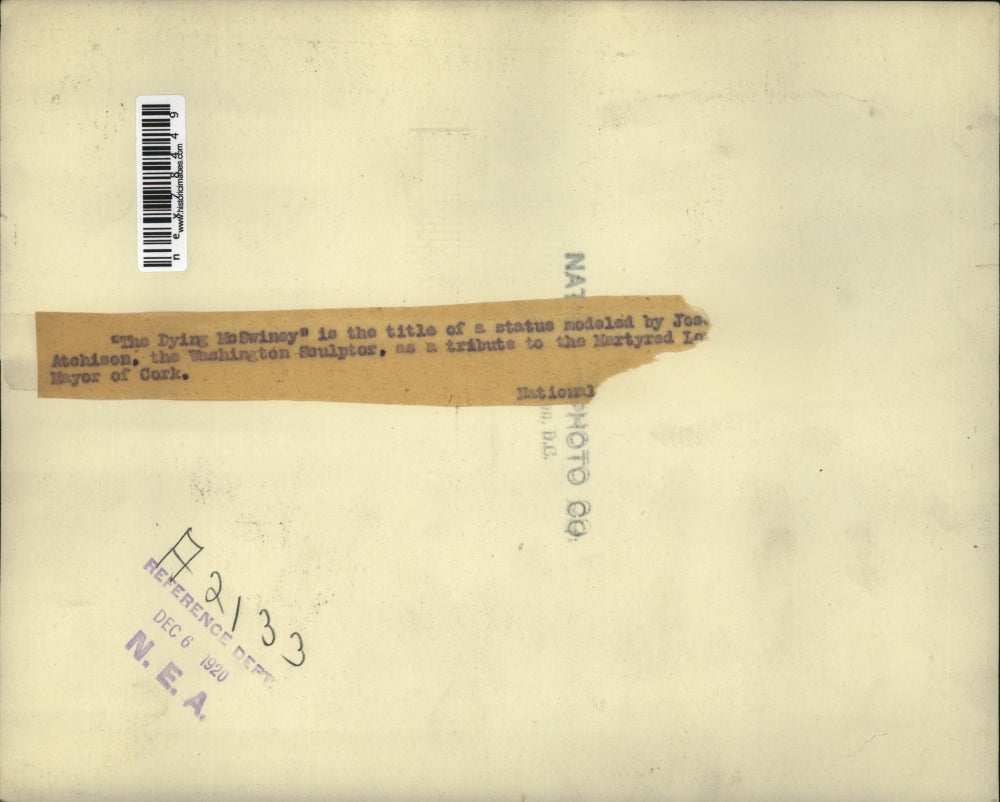 1920 Press Photo "The Dying McSwiney" is title of statue modeled by Joe Atchison