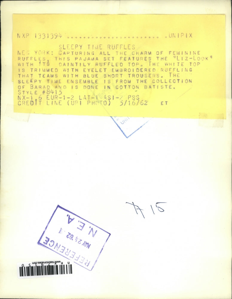 1962 Press Photo NYC Pajama set with embroidery by Barad