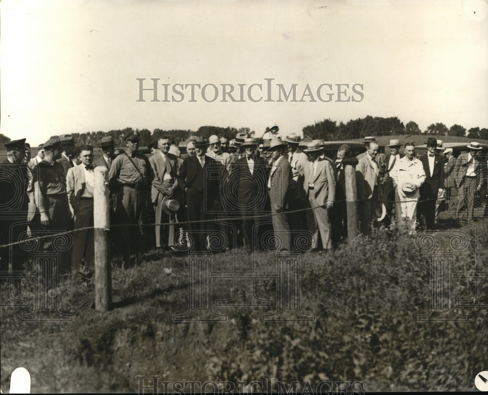 1928 Press Photo President in Hoover Won't Go Near Old Swimming Hole