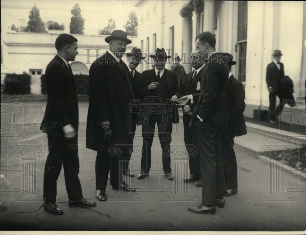 1922 Press Photo Secy of War Weeks arrives at the White House