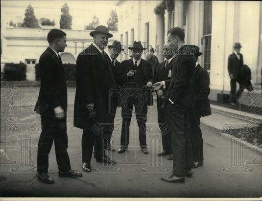 1922 Press Photo Secy of War Weeks arrives at the White House