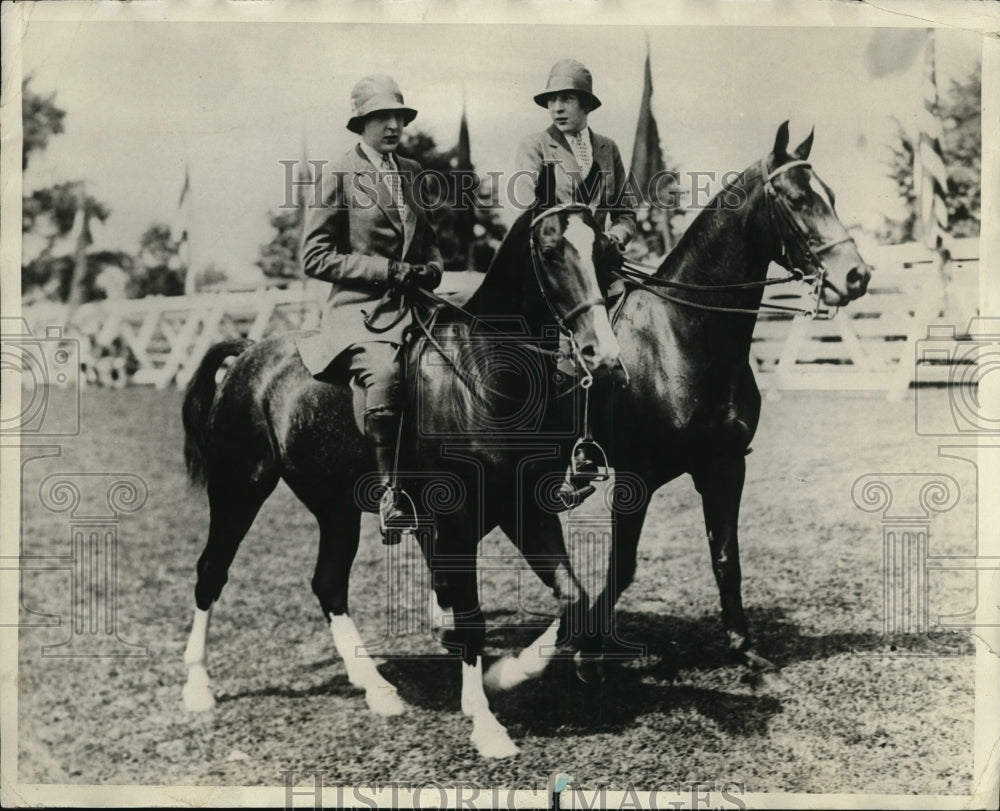 1929 Press Photo Julia and Mary Willest Westchester County Horse Show New York