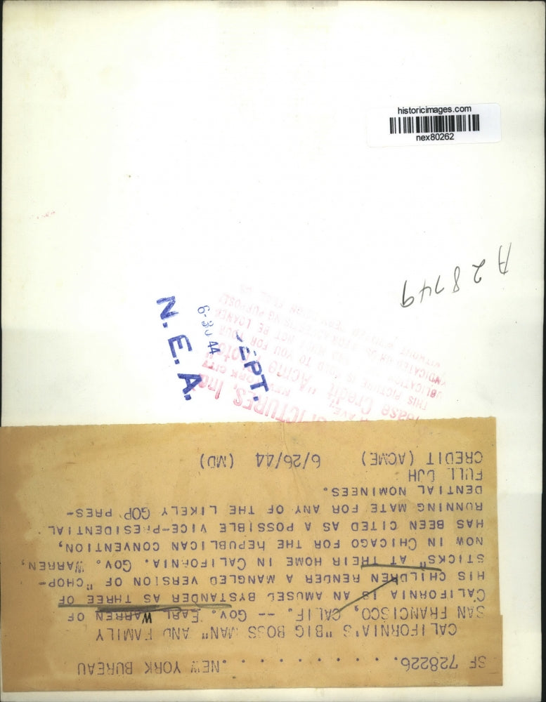 1944 Press Photo San Francisco Gov Earl Warren & three of his children