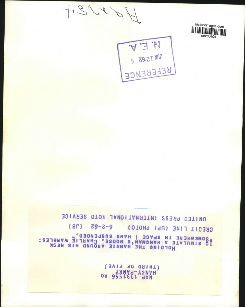 1962 Press Photo Charlie with Handkerchief as Noose Singing Somewhere in Space