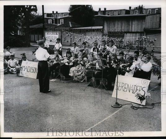 1955 Press Photo Children perform concert for parents & neighbprs