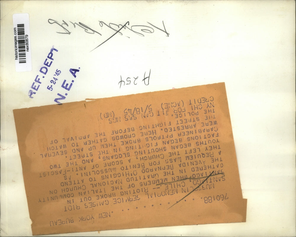 1945 Press Photo Rioting in Santiago Chile in Italian Community - nex80879