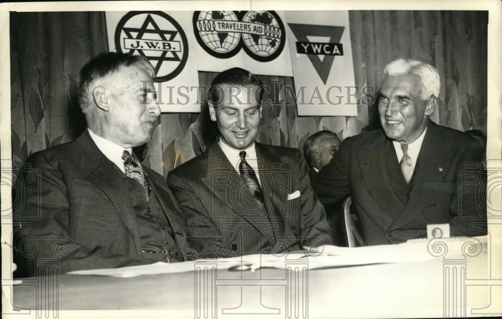1941 Press Photo Federal Security Administrator Paul McNutt
