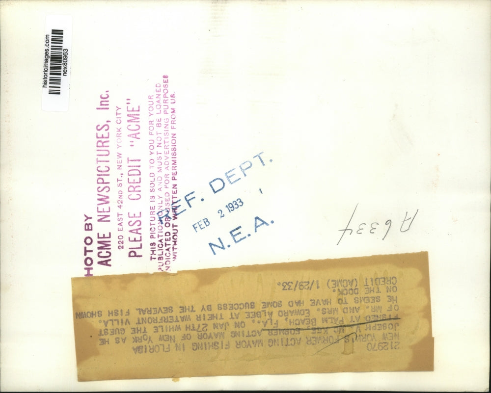 1933 Press Photo Joseph V McKee former Mayor NY fishes at Palm Beach Fla