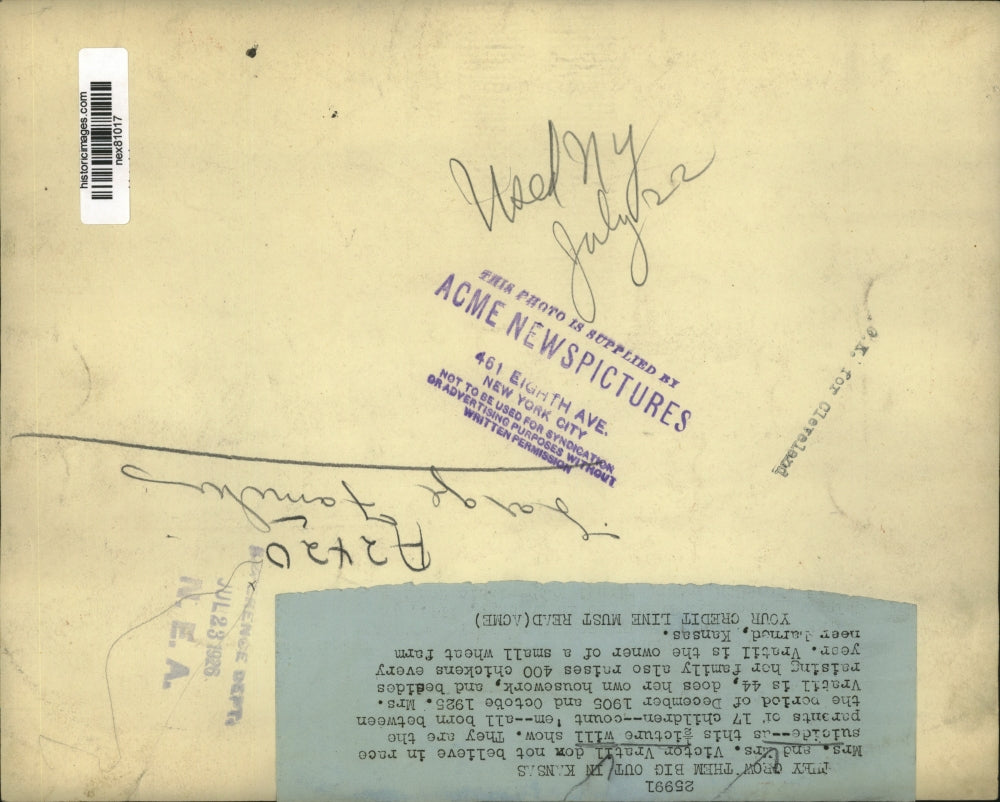 1926 Press Photo Mr & Mrs Victor Vratil & 17 children in Kansas