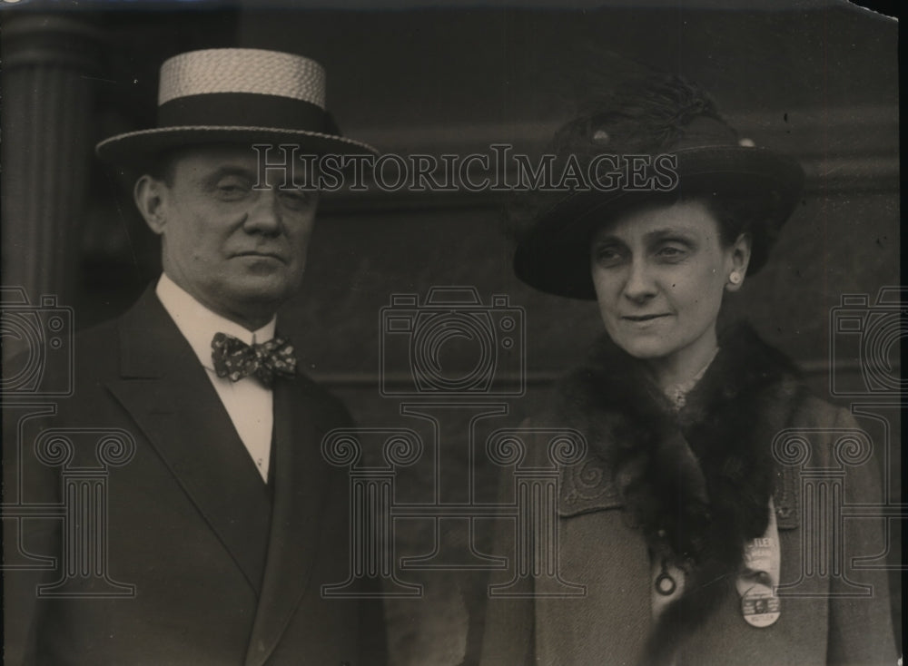 1920 Press Photo Ex Givernor & Mrs Charles S Whitman