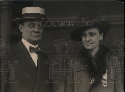 1920 Press Photo Ex Givernor & Mrs Charles S Whitman