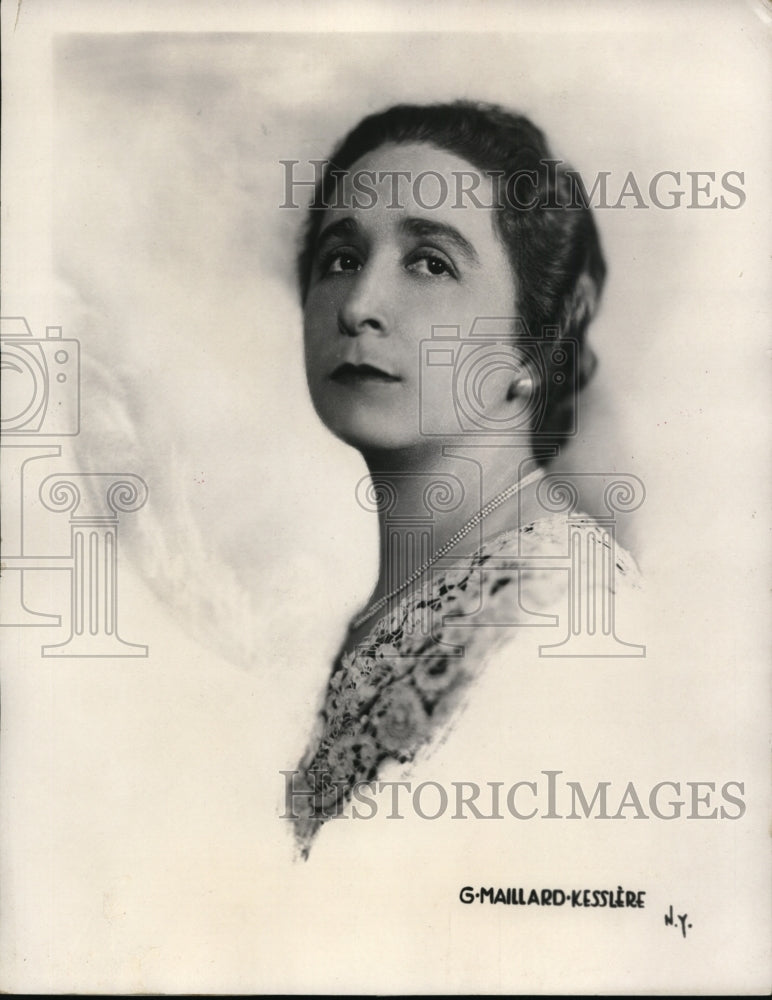 1929 Press Photo Ryndekke Louis soprano on At The Baldwin on NBC