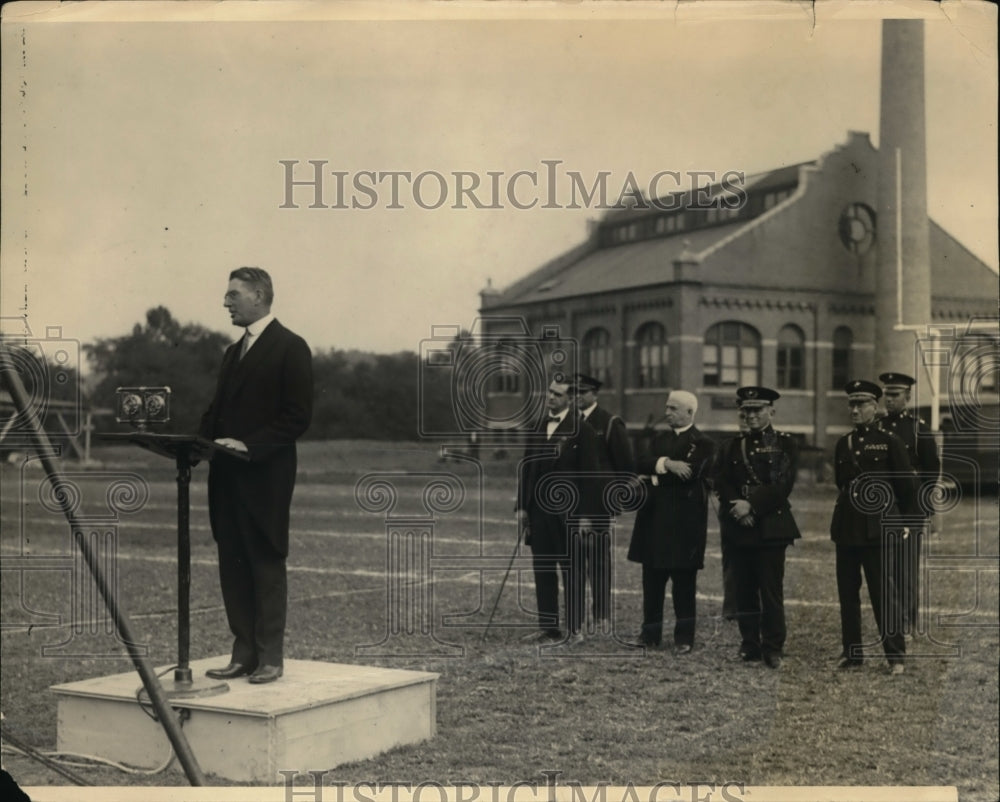 1924 Press Photo Sec of he Navy Wilbur at stadium dedication Catholic Univ