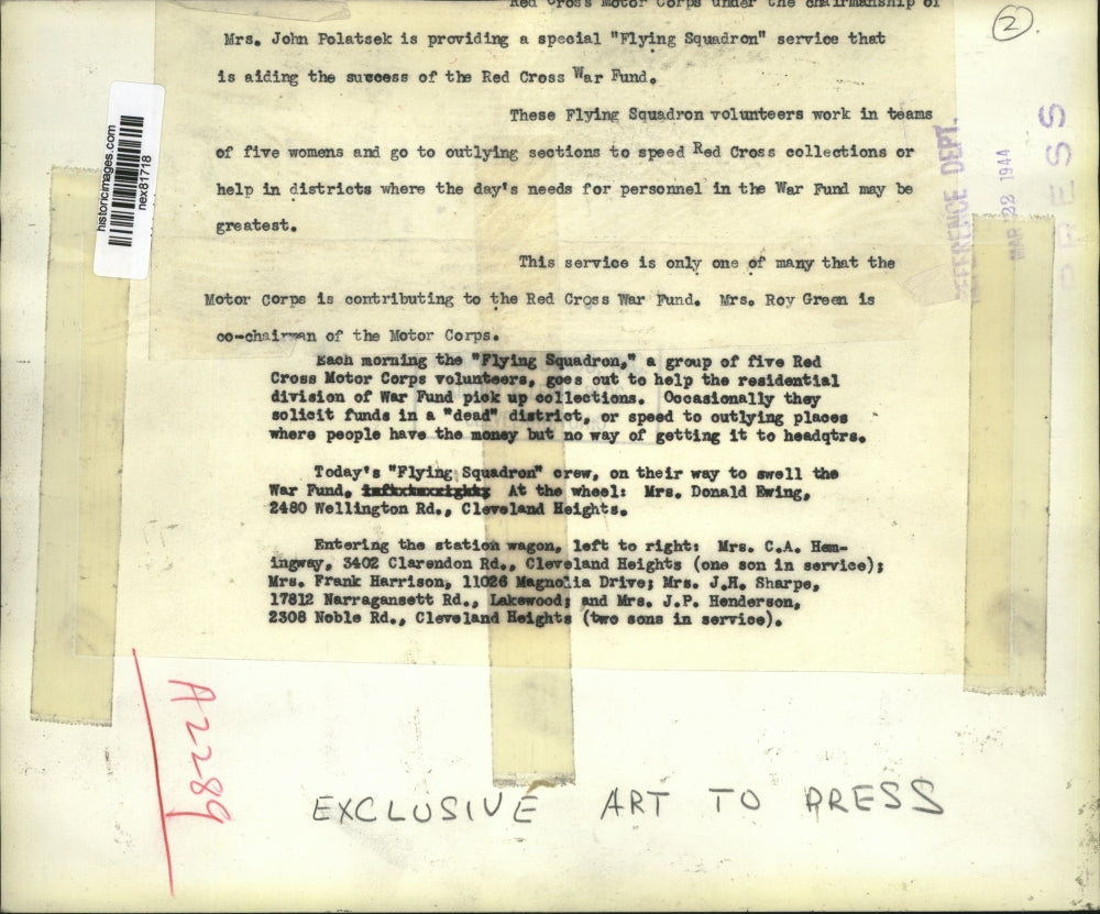 1944 Press Photo Mrs John Polatzek, Flying Squadrom service of Red Cross