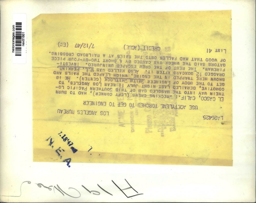 1947 Press Photo El Casco Calif Smith Whitlock trapped in derailed train