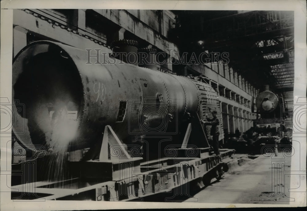 1948 Press Photo Train assembly shop at Ulanude in Russia