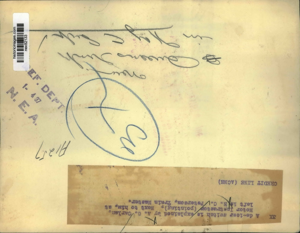 1937 Press Photo A de-icer switch on rr tracks, AC Carlan, HC Peterson train mas