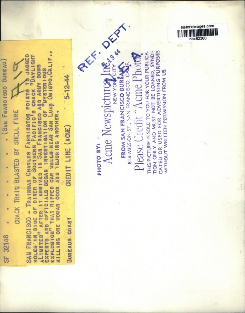 1944 Press Photo San Francisco trainman Charles Farrington & Daylight Limited