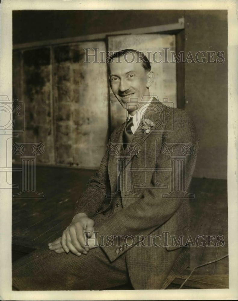 1929 Press Photo Mr Arthur Sturya - nex82499