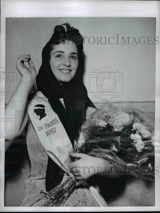 1957 Press Photo Paris Evelyne Paccine elected Queen of Corsicans
