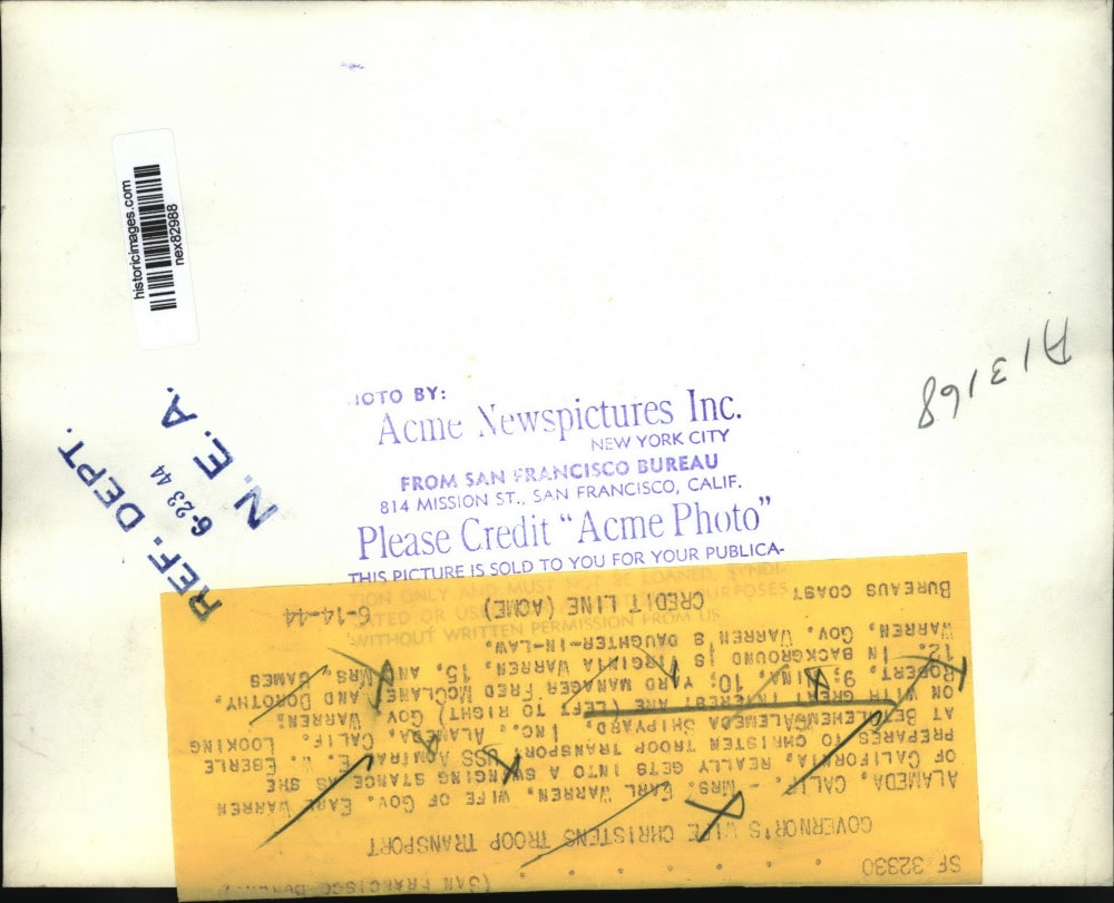 1944 Press Photo Alameda Calif Mrs Earl Warren Calif Gov wife christens ship