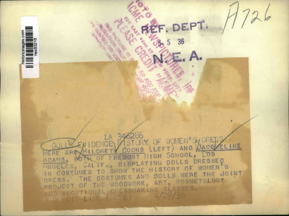 1936 Press Photo Hildreth Coons, Jacqueline Adams Fremont HS, LA Calif & dolls