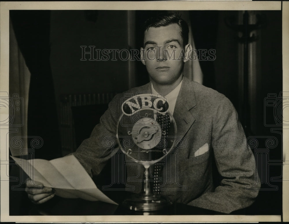 1929 Press Photo Herbert Hoover Jr son of the president on NBC radio - nex83370