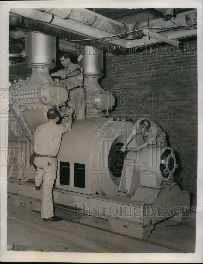 1941 Press Photo Cleveland Ohio Bell Telephone installs a power plant