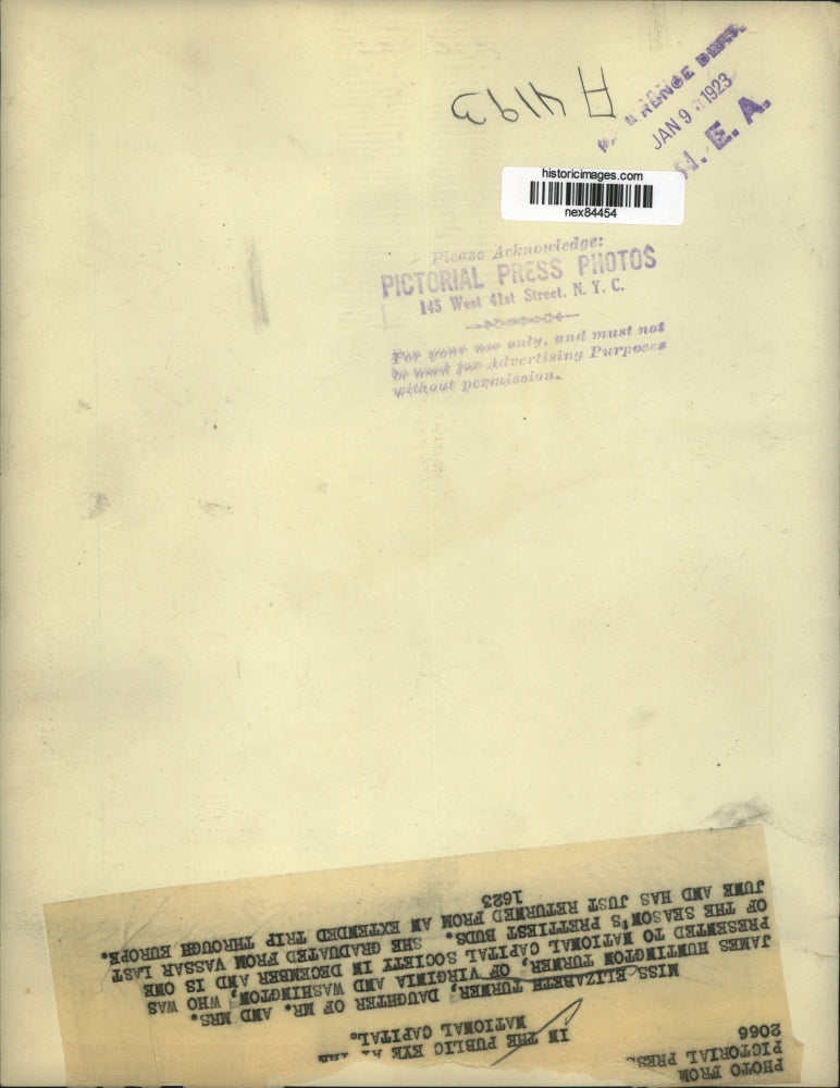 1923 Press Photo Elizabeth Turner debutante in Washington DC - nex84454