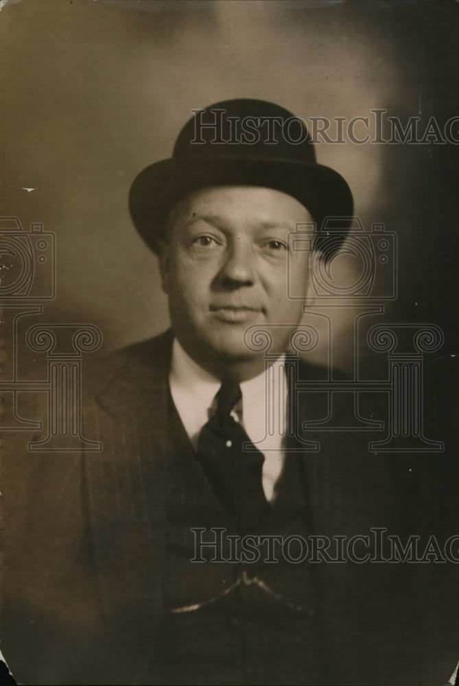 1919 Press Photo Mr Frank Flourney - nex84461