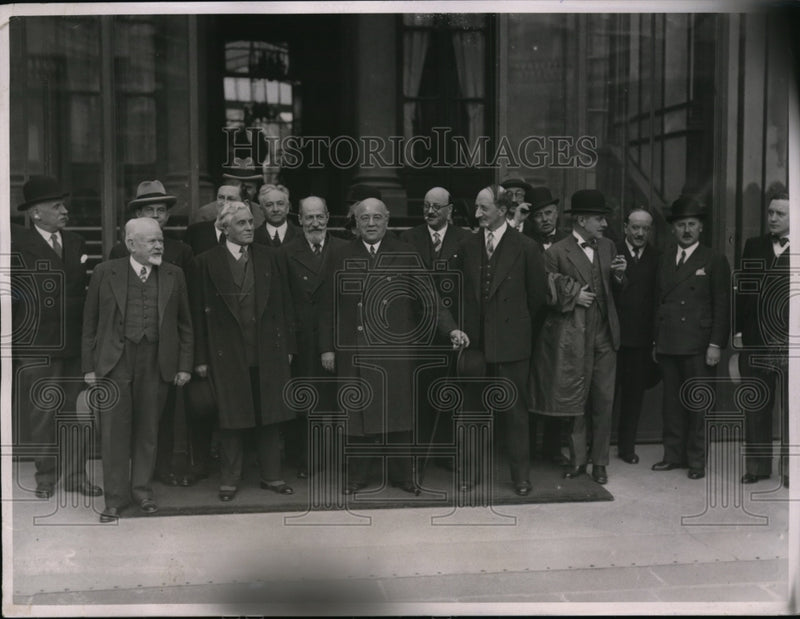 Load image into Gallery viewer, 1936 Press Photo President LeBrun &amp; Ex Premier Sarraut &amp; French Cabinet
